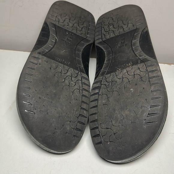 Birkenstock Men's Black Slip-On Loafers - Picture 7 of 8